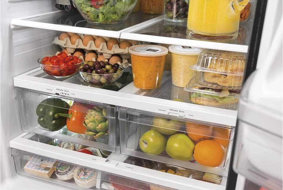 Displaying the inside shelves on a GE French Door Refrigerator
