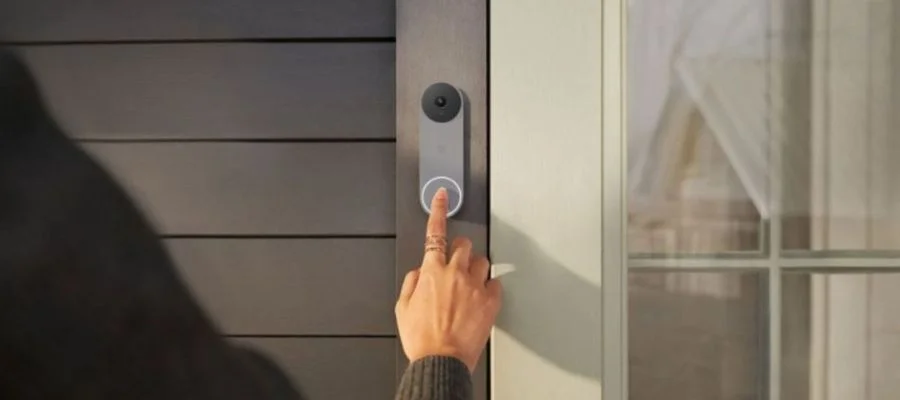 Google Nest Doorbell outdoors being rang