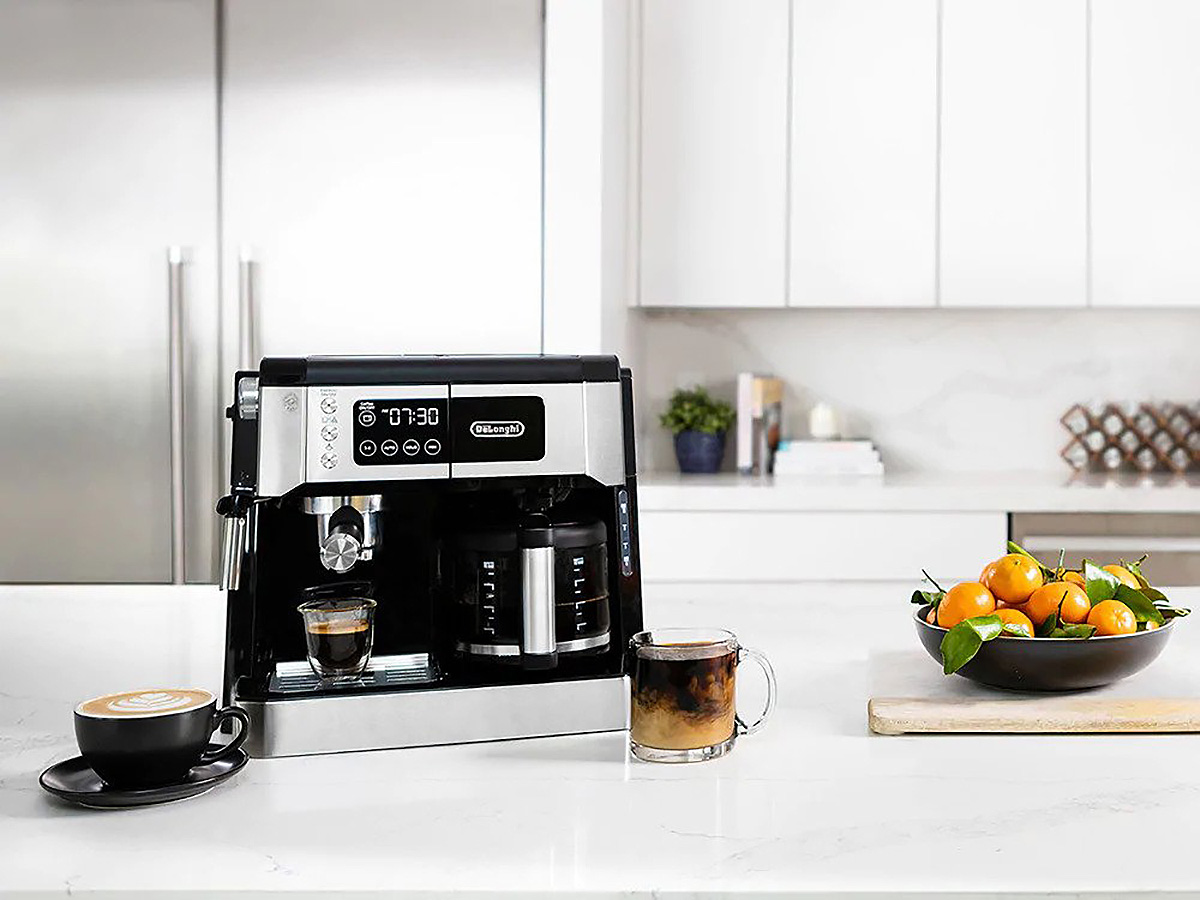 Delonghi AllInOne Coffee & Espresso Machine COM530M Abt