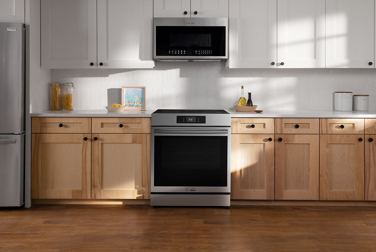 Lifestyle View Of Frigidaire Induction Range