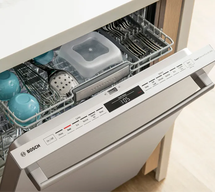 Built-in stainless steel dishwasher