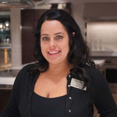 Headshot Image of Abt Specialist Brittany