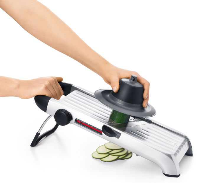 OXO - 3114000 - Choppers, Graters & Slicers