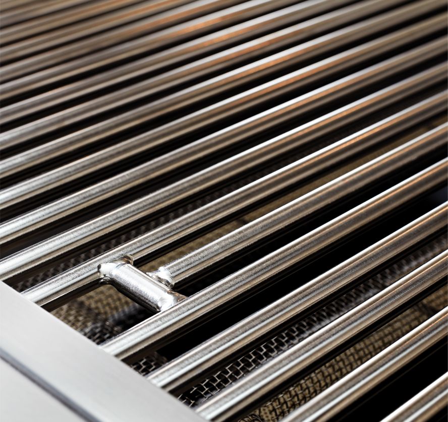 a close up shot of the grilling surface of a lynx grill