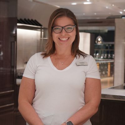 Headshot Image of Abt Specialist Agnes