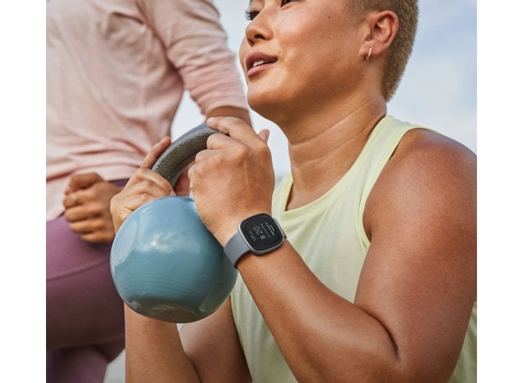 Fitness Tracker Fit Versa Review Customer Reviews For Fitbit Versa