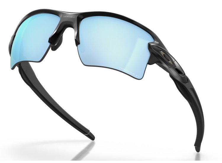 Oakley Prizm Deep Water Polarized Sunglasses OO91885859 Abt