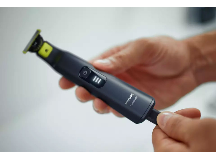 Philips Norelco OneBlade Pro 360 Trimmer - QP6531/70