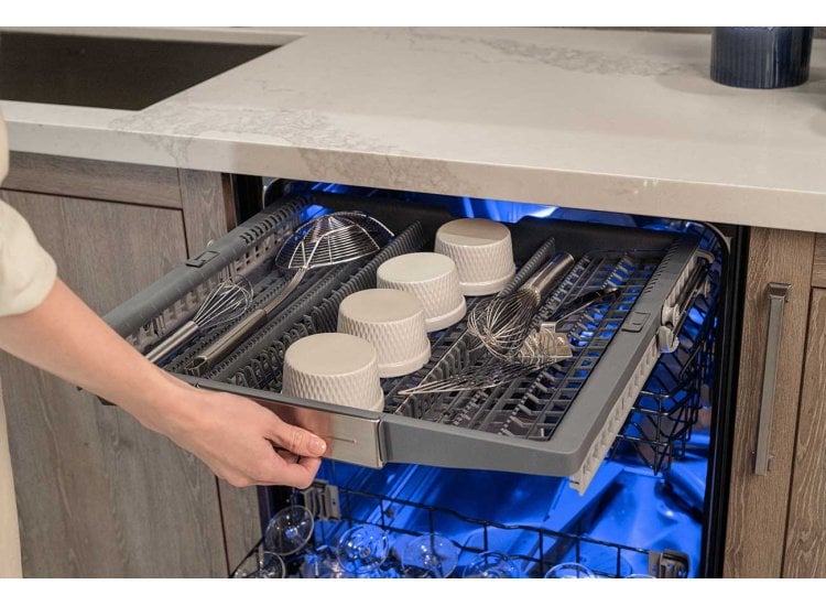 Thermador Dishwasher Not Drying: Quick Fixes to Try Today