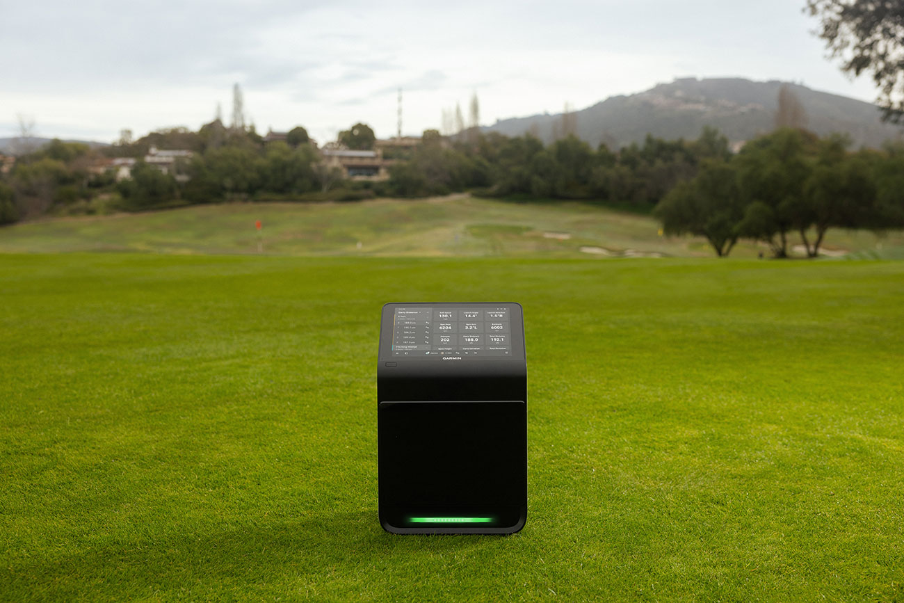Golf Launcher & Simulator in Live Setting Detail 2