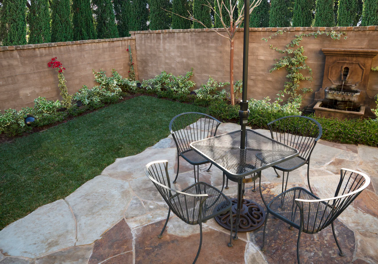 Covered patio with Sonance outdoor audio