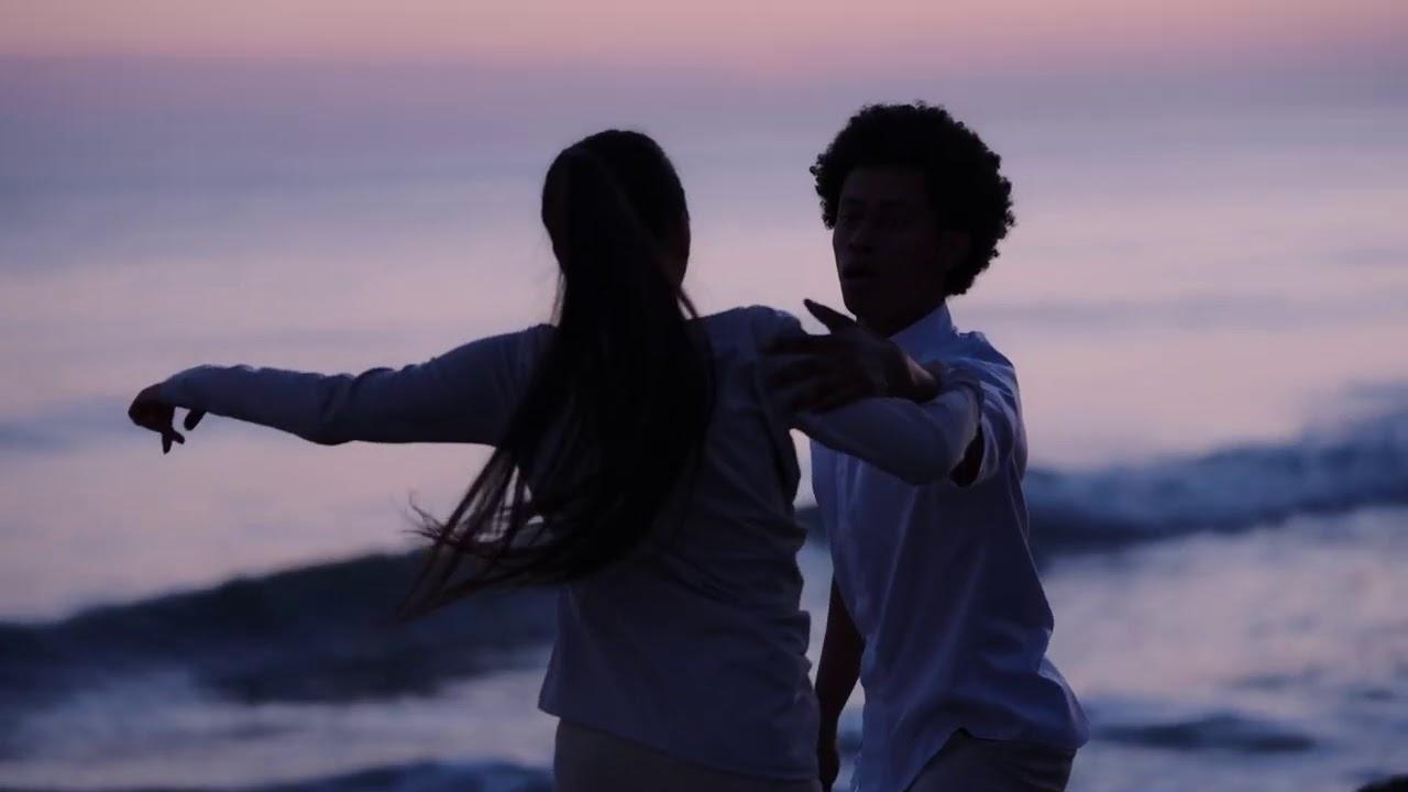 Watch 4K 120fps with every frame in focus Cinema Line FX3 | Sony |