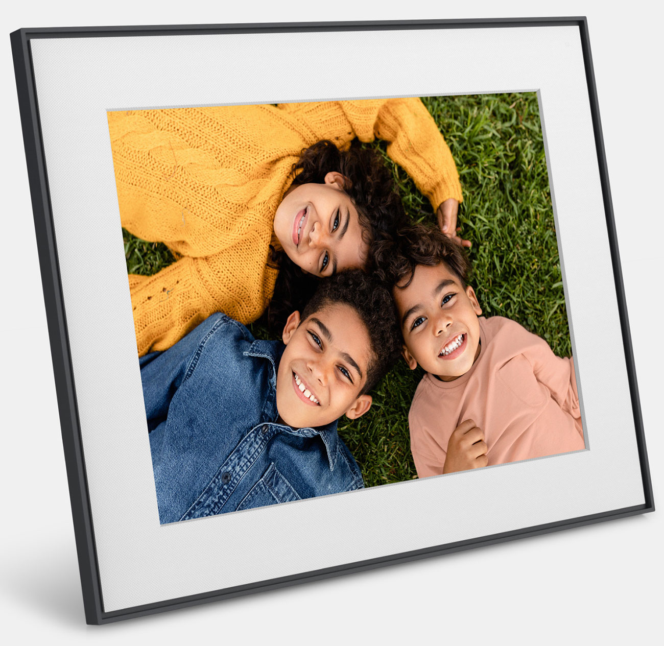 Front Angled View of Aura Digital Photo Frame