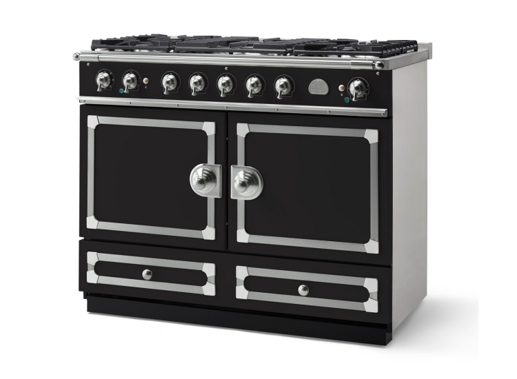 La Cornue CornuFe 110 43 In. Matte Black With Satin Chrome Trim Dual Fuel Range - C1NN