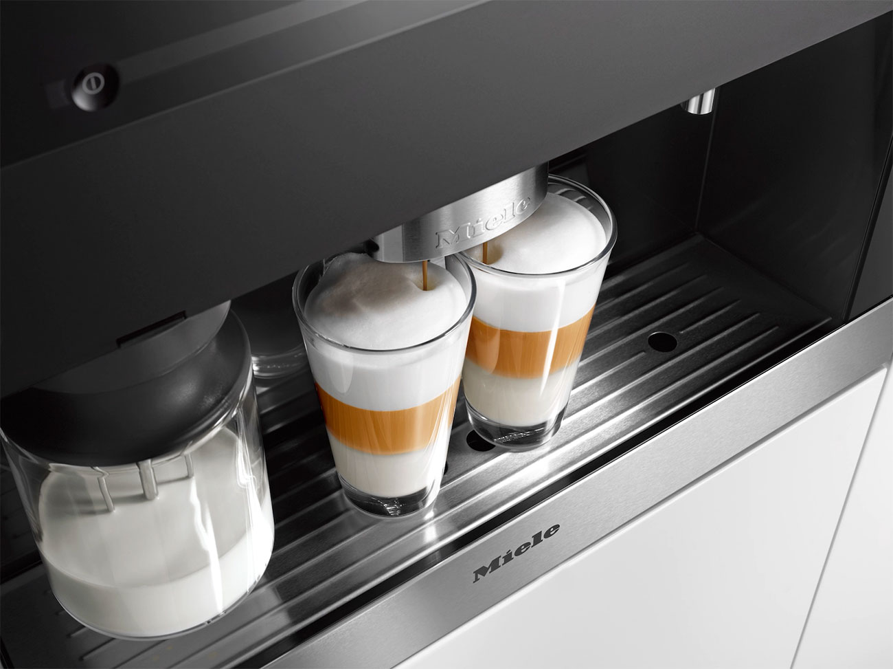 Miele 24" Non Plumbed BuiltIn Coffee System CVA6800SS