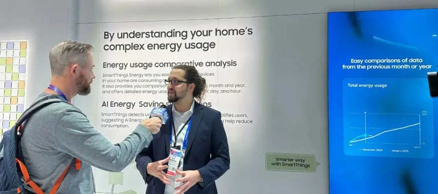 Carl and Tim in the Samsung Booth discussing the AI energy saving dashboard in the smarththings app