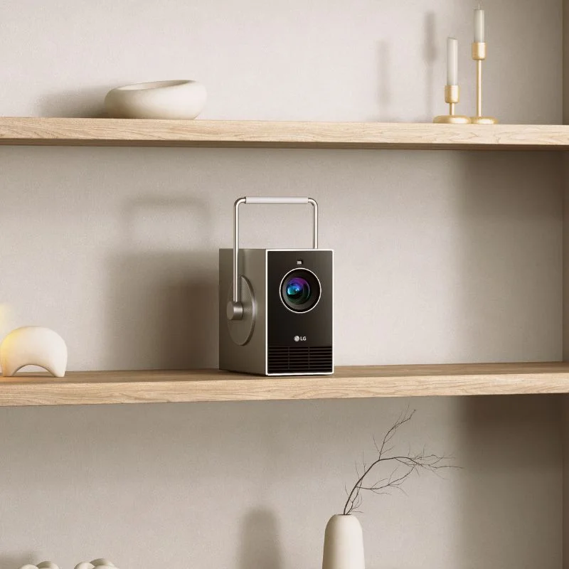 LG Side-By-Side Refrigerators Lifestyle
