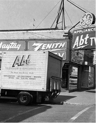 Abt Logan Square Location