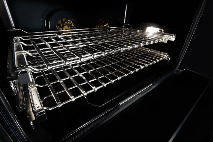 Large image of JennAir NOIR 48 In. Floating Glass Black And Stainless Steel Gas Professional-Style Range With Chrome-Infused Griddle And Grill