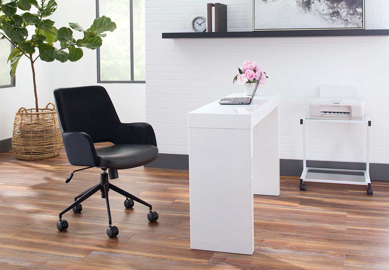 Euro Style - 30492BLK - Office & Conference Room Chairs