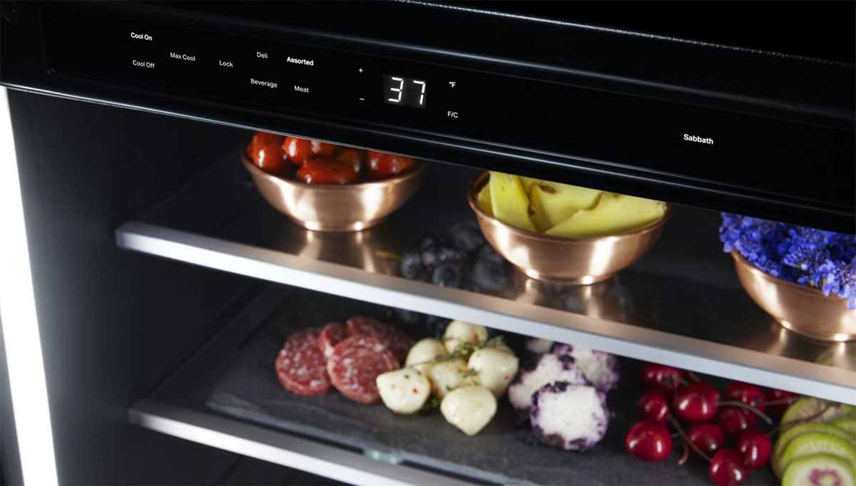 JennAir 24" Undercounter Refrigerator JUGFR242HL Abt