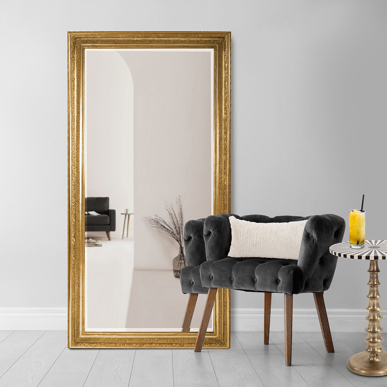 Howard Elliott - HE-43034 - Mirrors