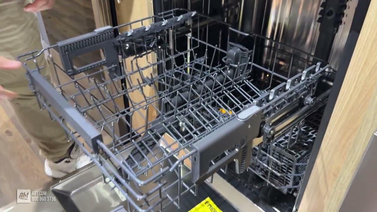 Watch LG Dishwasher - LDNTM545SS
