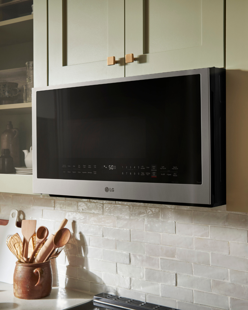 LG Microwaves Lifestyle