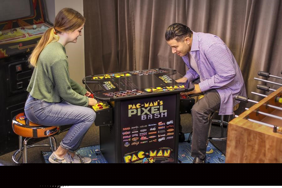 Namco - PX01-19850-01 - Video Game Arcade Machines