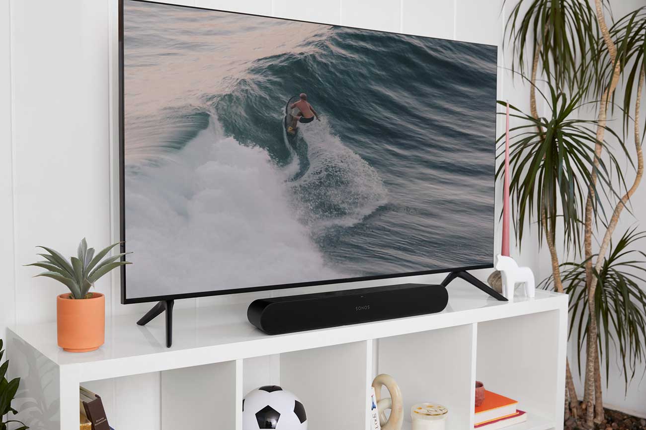 Lifestyle Image of Soundbar 3