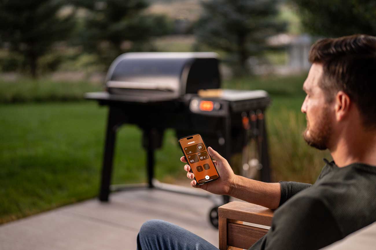 Woodridge Wood Pellet Grill in Outdoor Setting Detail 4