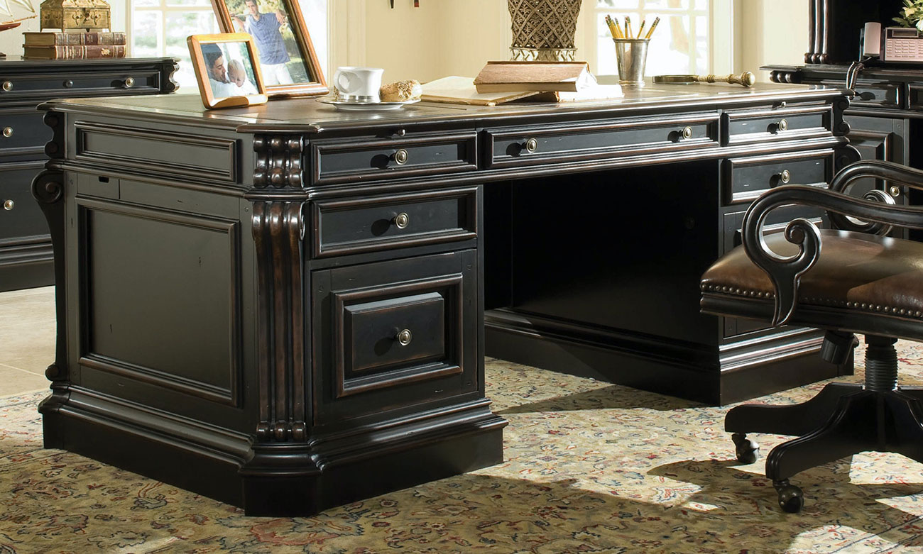 Hooker - 370-10-563 - Executive Office Desks