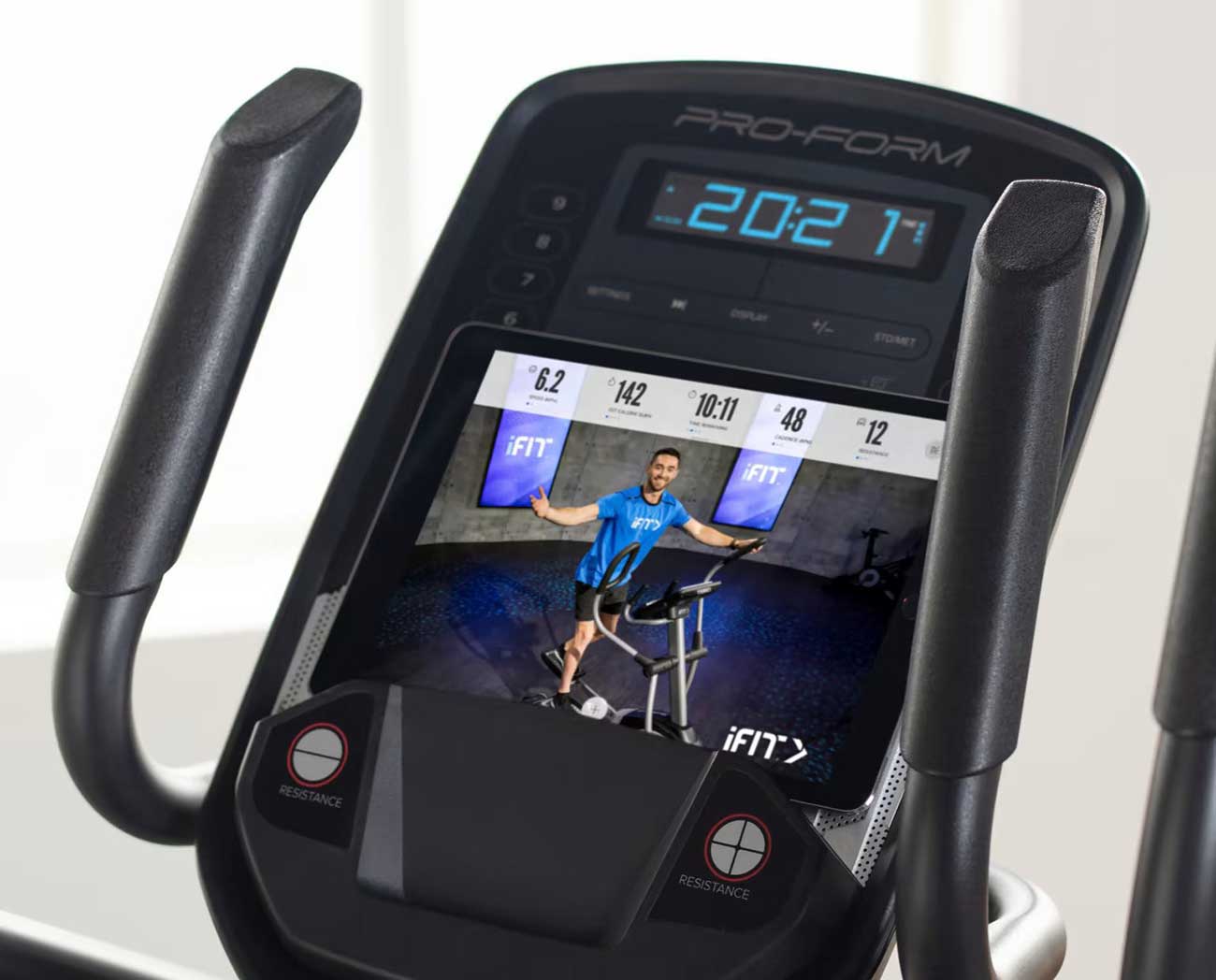 ProForm Carbon EL Black Elliptical Machine PFEL55921 Abt