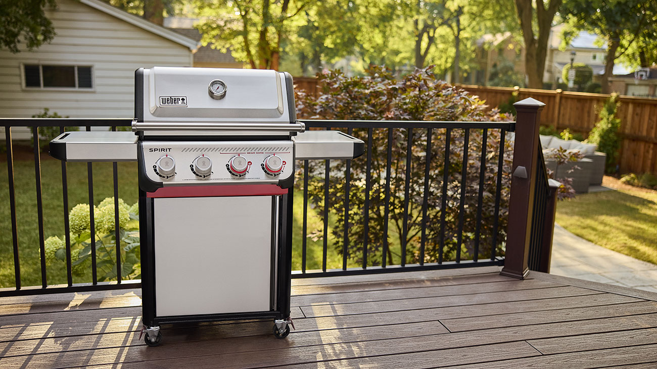 Alternate view of Weber Spirit S-425C Liquid Propane Gas Grill in Stainless Steel - 1502222