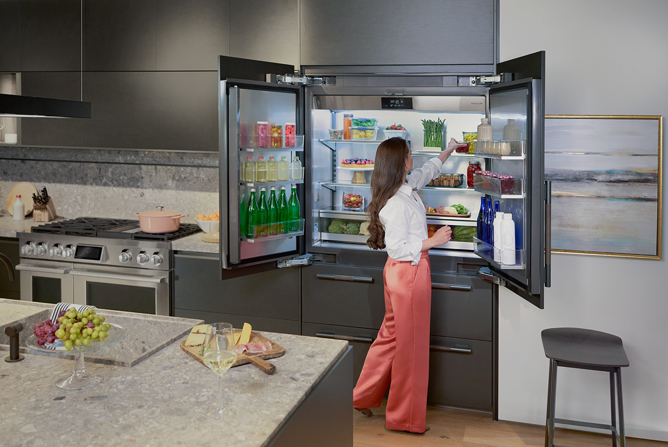 Open View of SKS Refrigerator