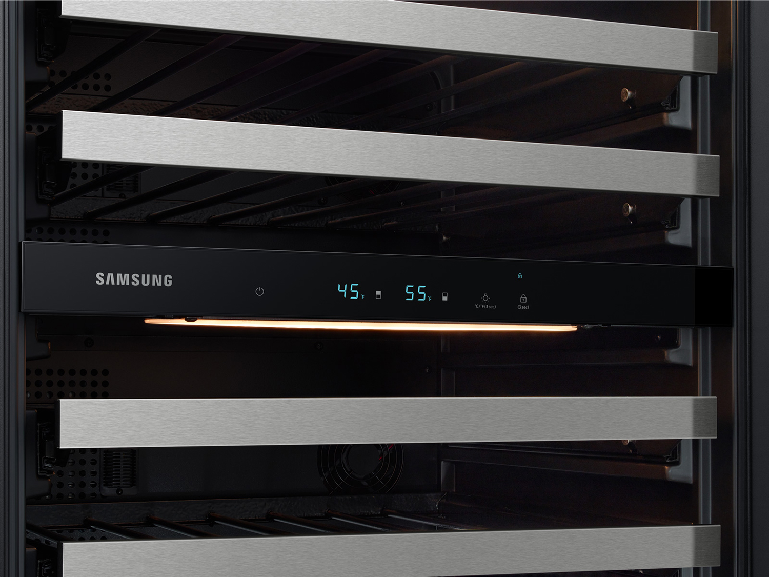 Close-up of dual temperature zone control panel.