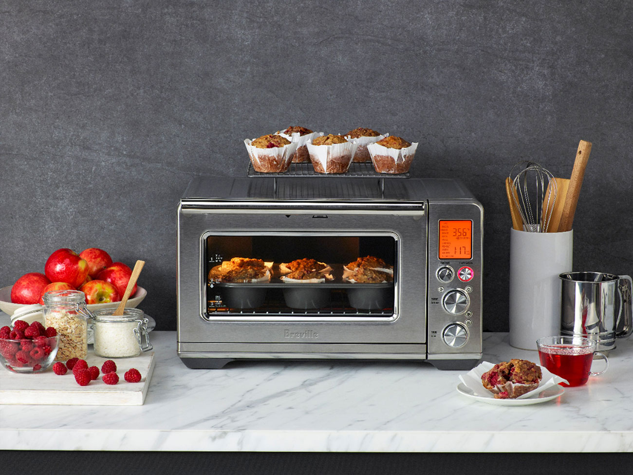 Lifestyle Image of the Smart Oven Air Fryer 2