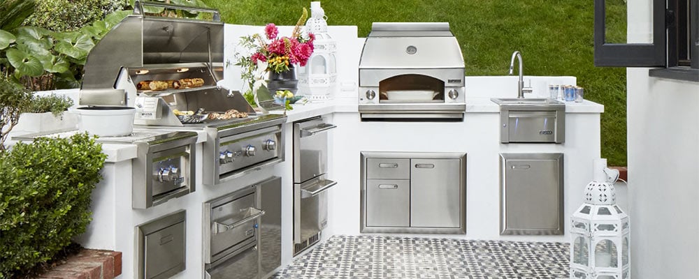 Lynx Grills - Beyond the Cookout: Appliance