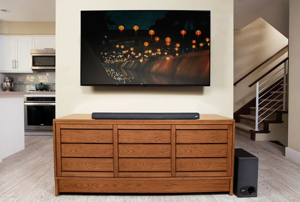 Lifestyle image of Polk Audio soundbar system