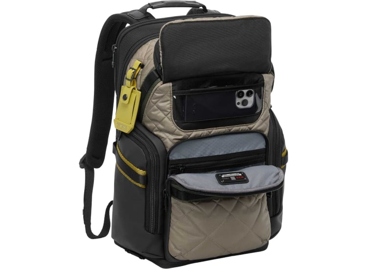 nomatic backpack vs tumi Alpha Bravo Nomadic Khaki compartments and TUMI+ compatibility. Find the Perfect Backpack for