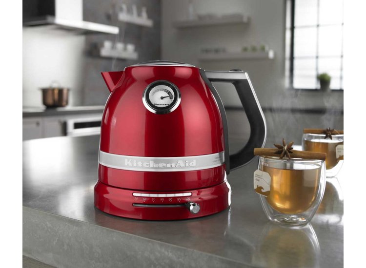 KitchenAid Pro-Line Red Electric Kettle KEK1522CA