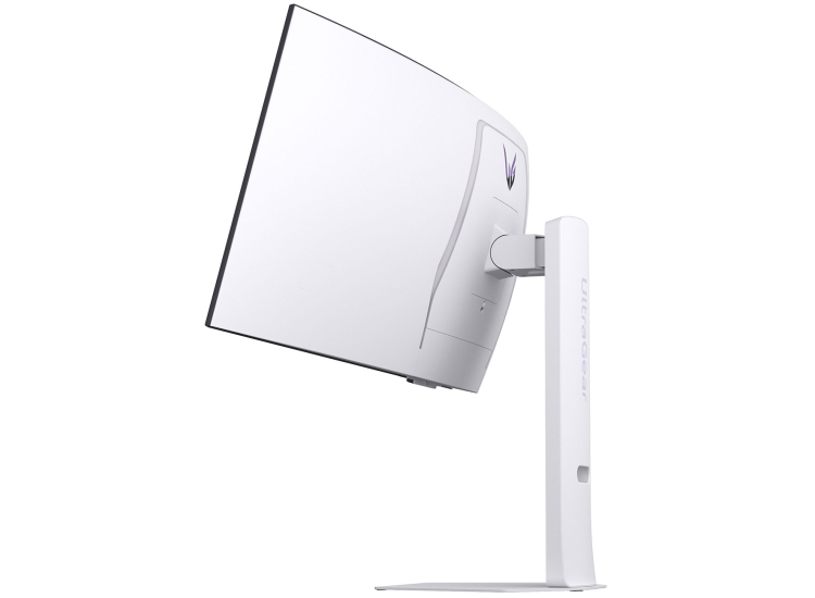 LG UltraGear OLED Computer Monitor 34-Inch WQHD 240Hz 0.03ms Smart with webOS in Silver - 34GX90SA-W