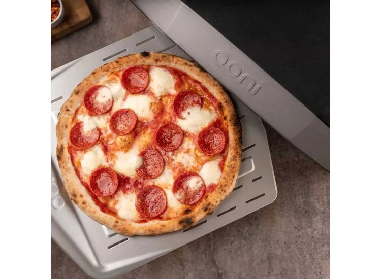 Ooni Koda 16 L-Shaped Flame Gas-Powered Pizza Oven Abt