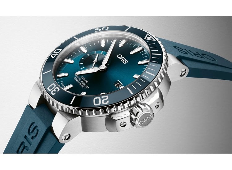 Oris Aquis Small Second Date Watch 01 743 7733 4155 07 24 69E