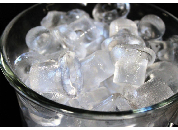 Perlick ADA Height Compliant Clear Ice Maker Indoor/Outdoor Left-Hinge 15-Inch Wide in Stainless Steel - HA15CI-L