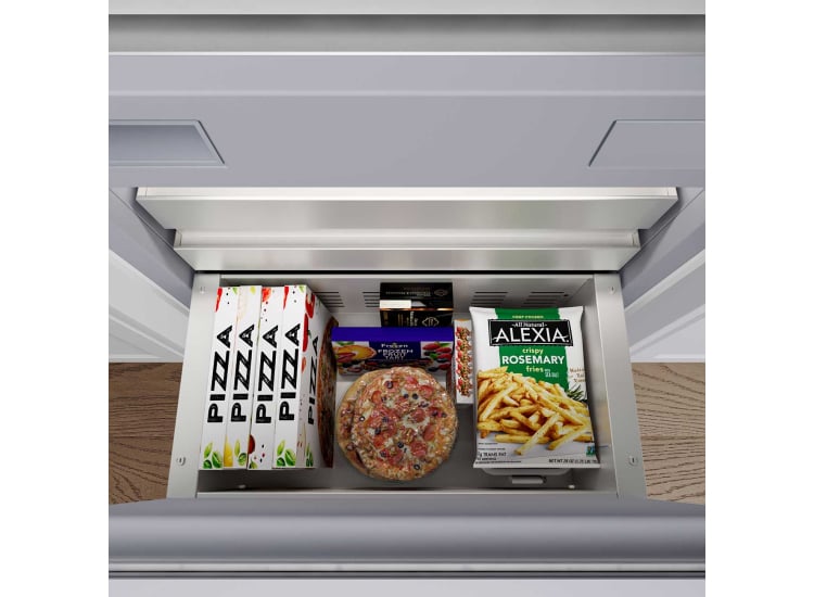 Thermador Freedom 16.6 Cu. Ft. Built-In Bottom Freezer Refrigerator 30-Inch Wide in Custom Panel - T30IB100SP