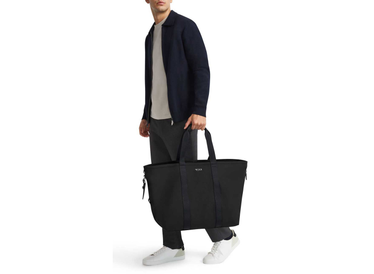 TUMI Alpha Bravo Essential Large East West Tote in Black - 148968-1041