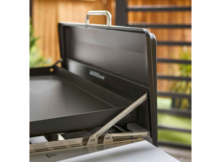 Weber Rust-Resistant 4 Burner Liquid Propane Griddle 36-Inch Wide in Black - 1501006