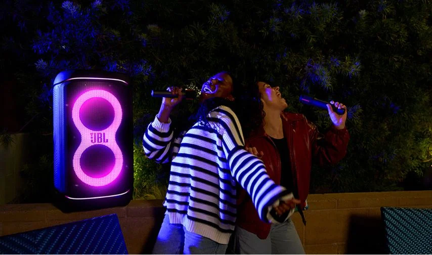 Video Highlight! The JBL PartyBox 520