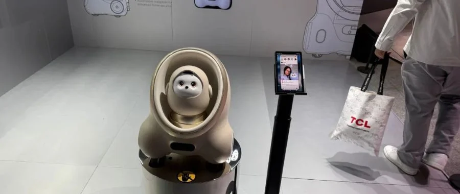 The TCL Ai Me robot on the CES floor